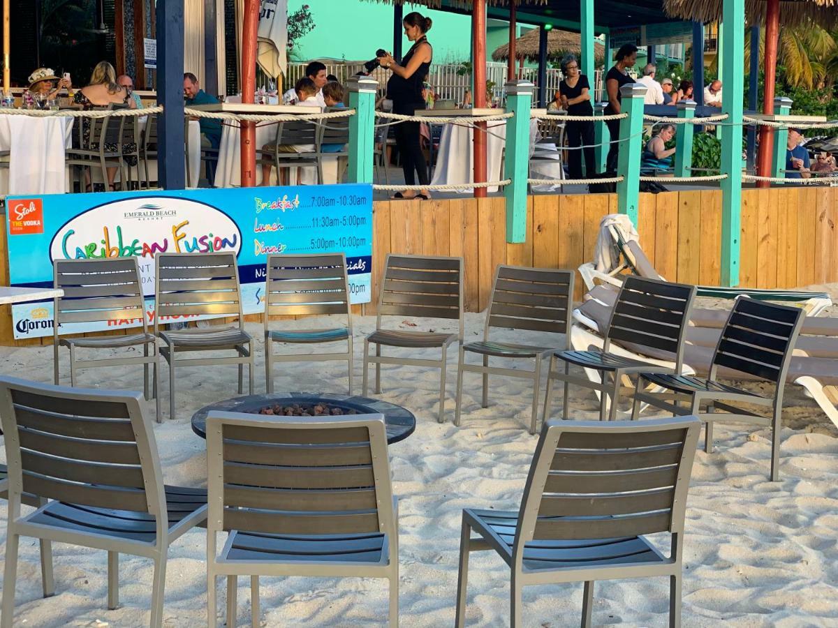 Altona Emerald Beach Resort מראה חיצוני תמונה